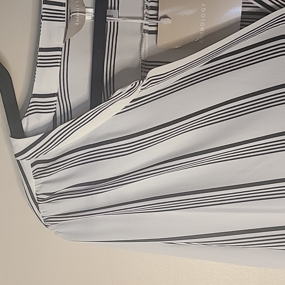 NWT - White with Black Stripes Belted Tunic - Size 26
